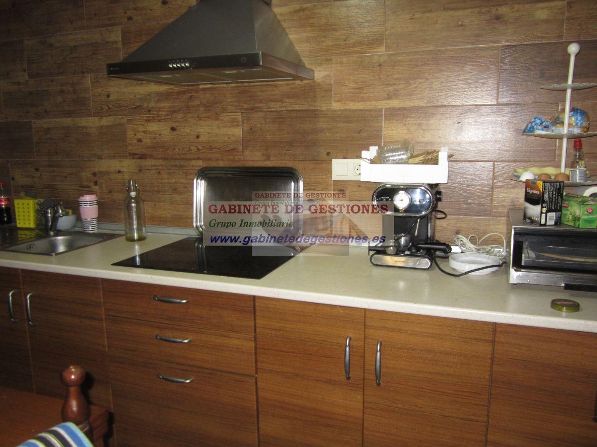 For sale of chalet in Albacete