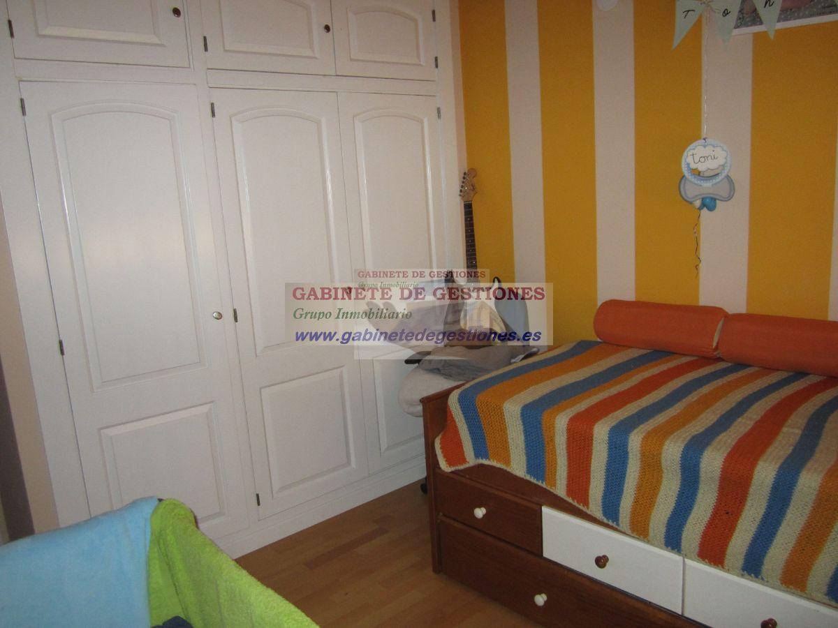 For sale of chalet in Albacete