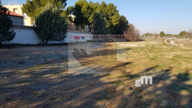 For sale of rural property in Albacete