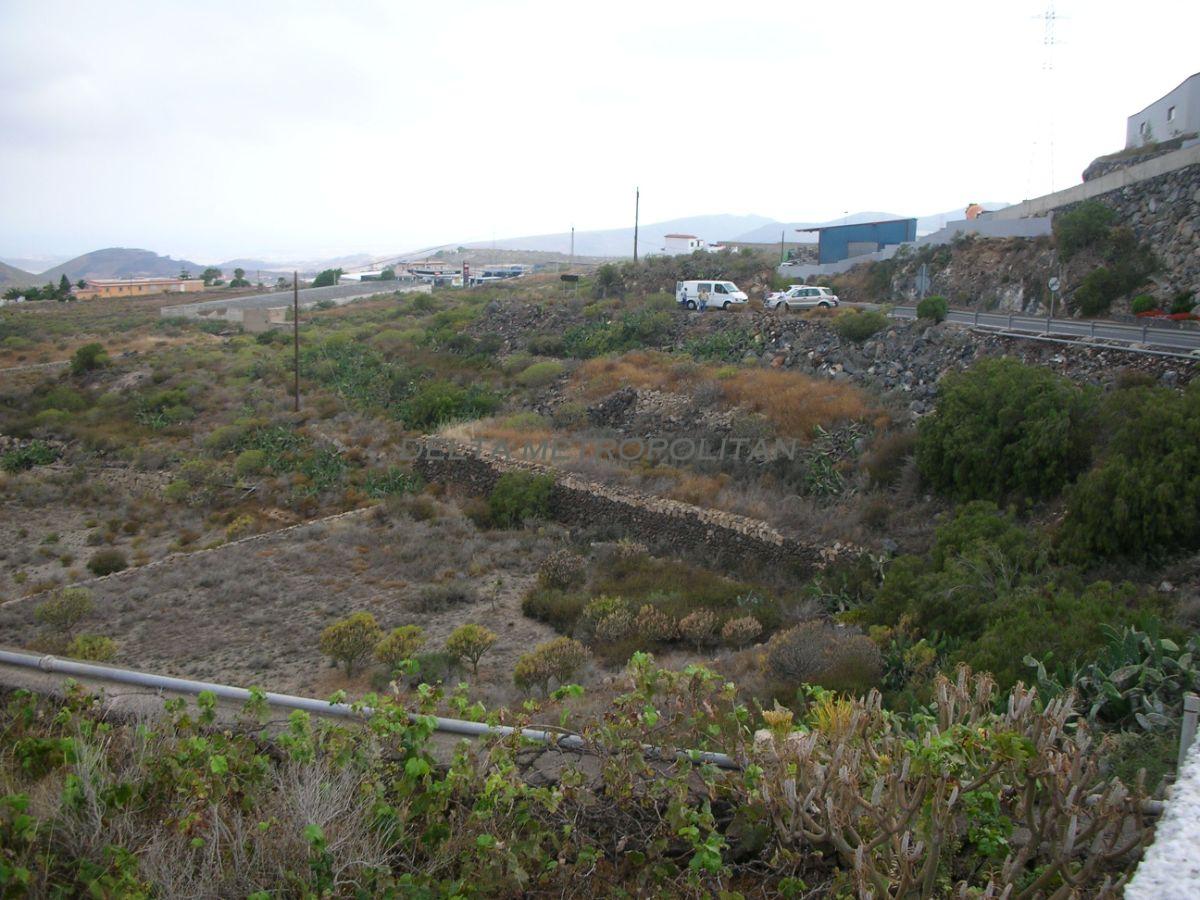 For sale of land in San Miguel de Abona