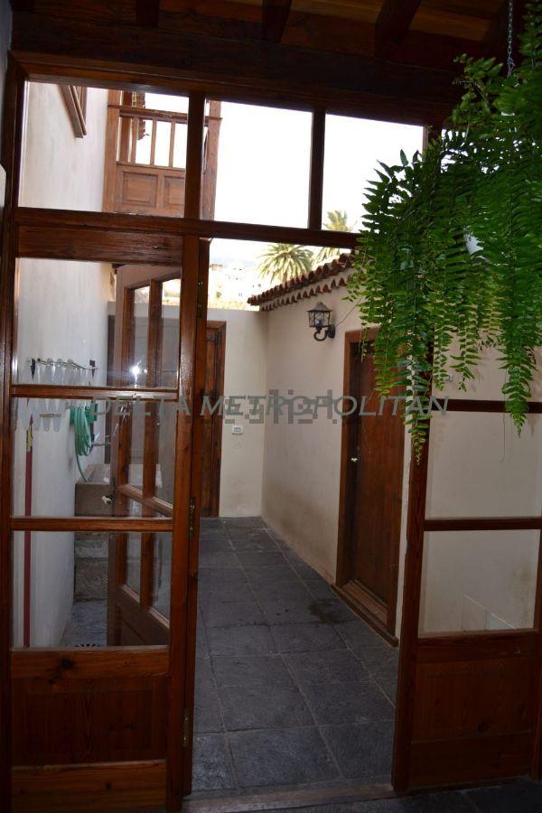 For sale of house in Granadilla de Abona