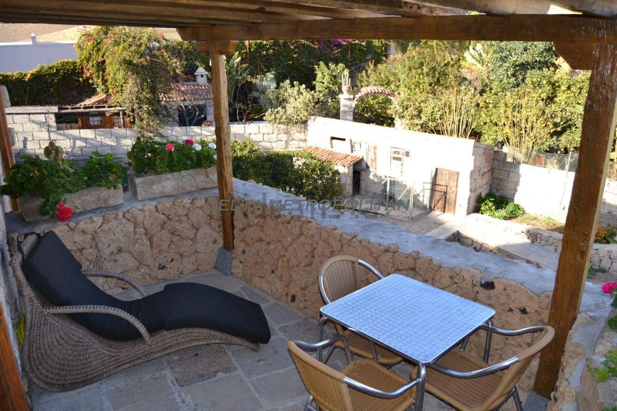 For sale of house in Granadilla de Abona