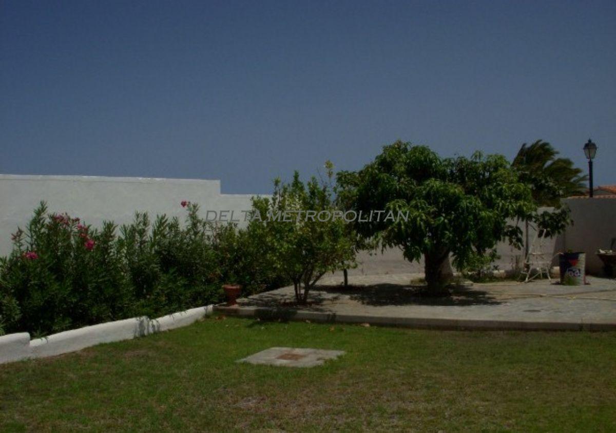 For sale of villa in San Miguel de Abona