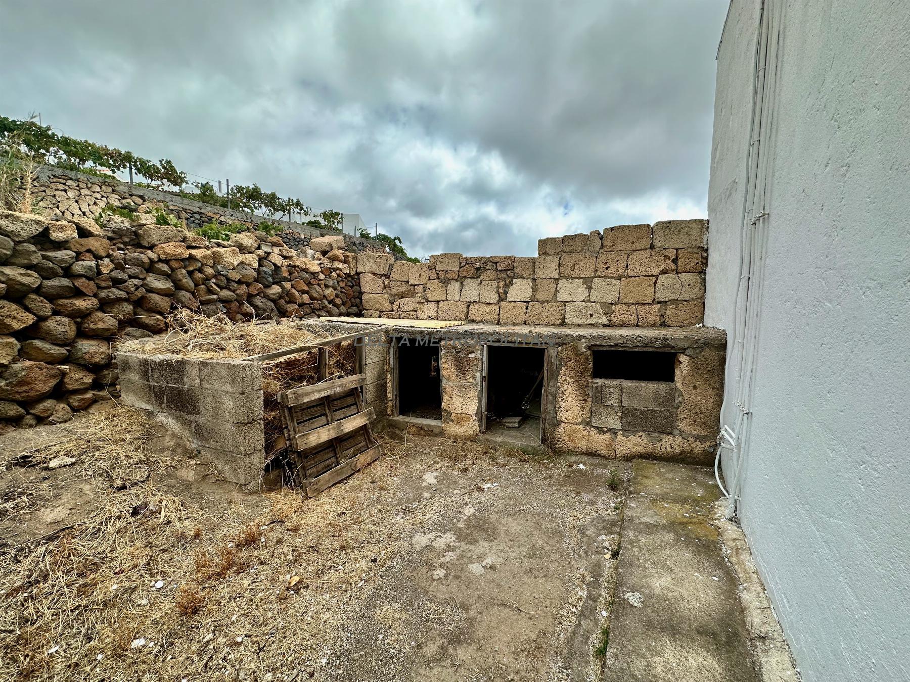For sale of house in Vilaflor