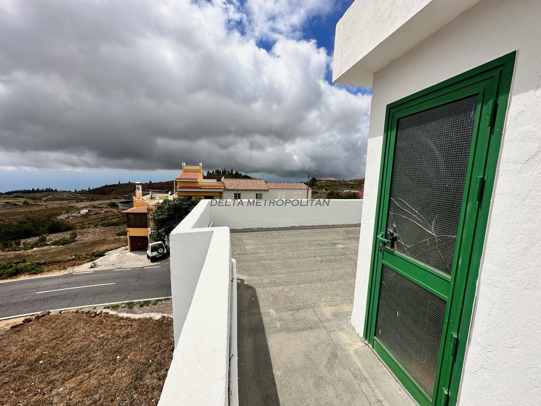 For sale of house in Vilaflor