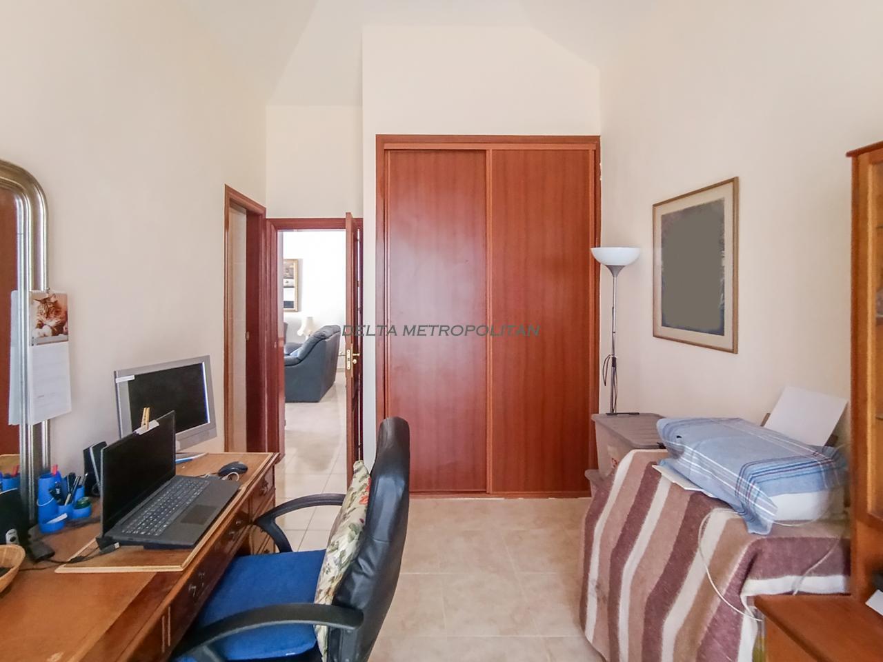 Venta de villa en Arona