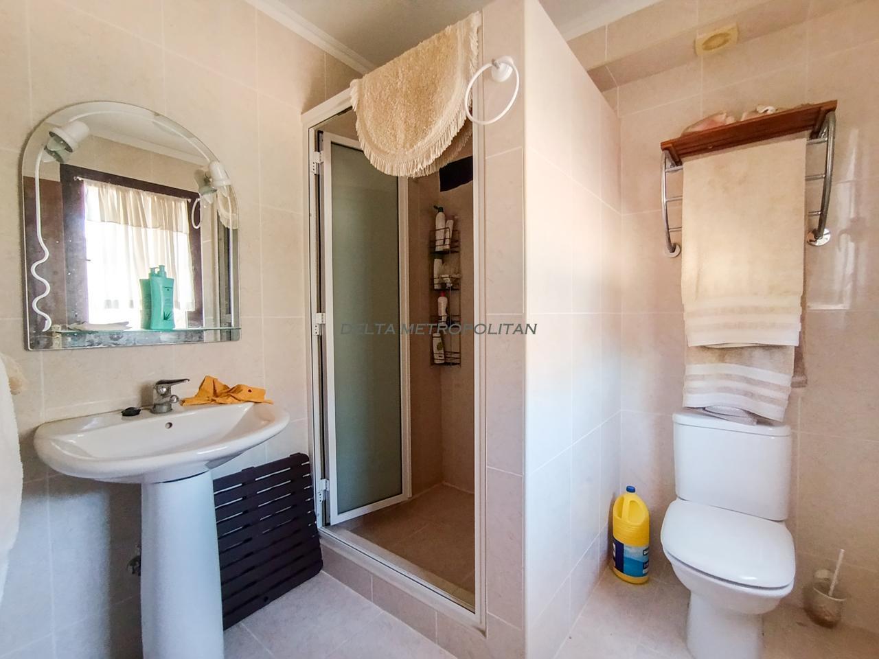 Venta de villa en Arona