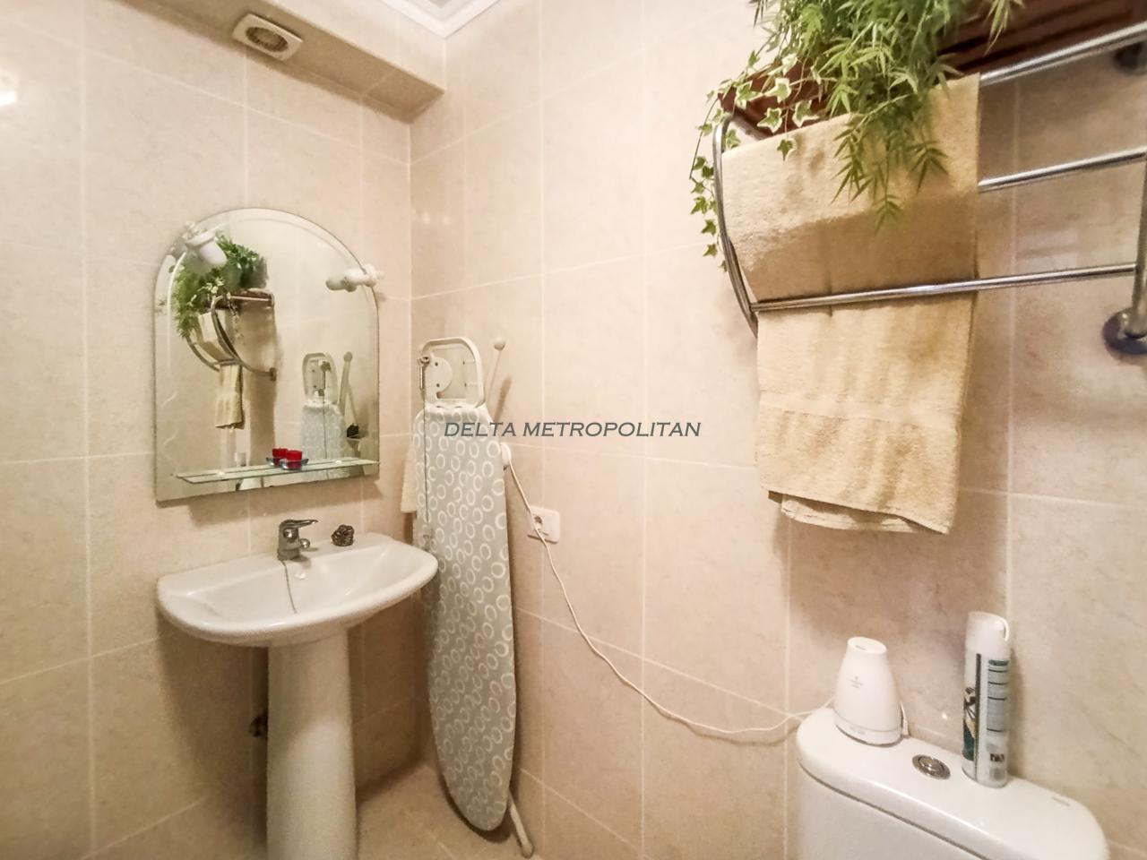 Venta de villa en Arona