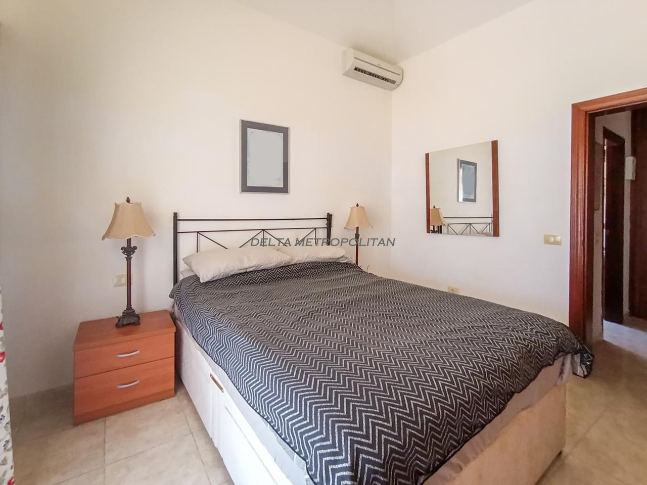 Venta de villa en Arona