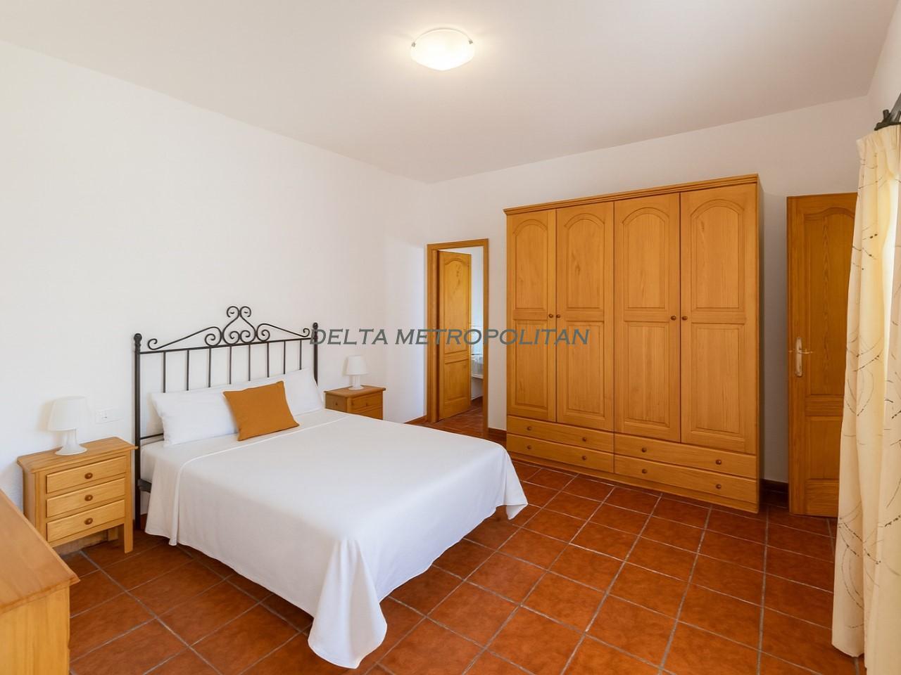 For sale of house in El Rosario