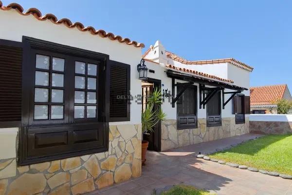 Venta de chalet en San Miguel de Abona