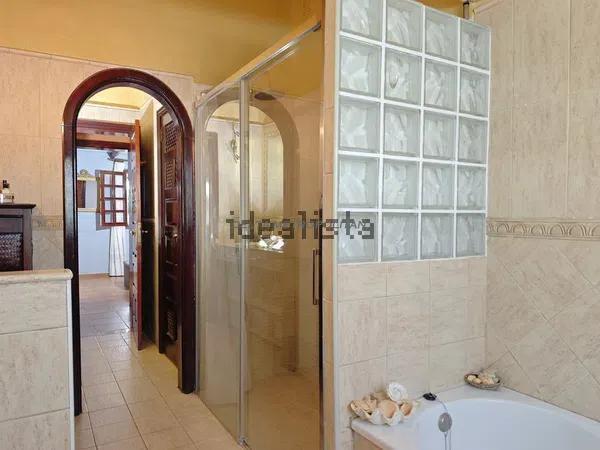 Venta de chalet en San Miguel de Abona