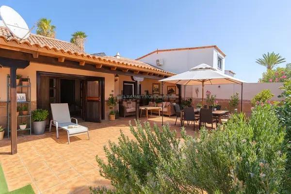Venta de chalet en San Miguel de Abona