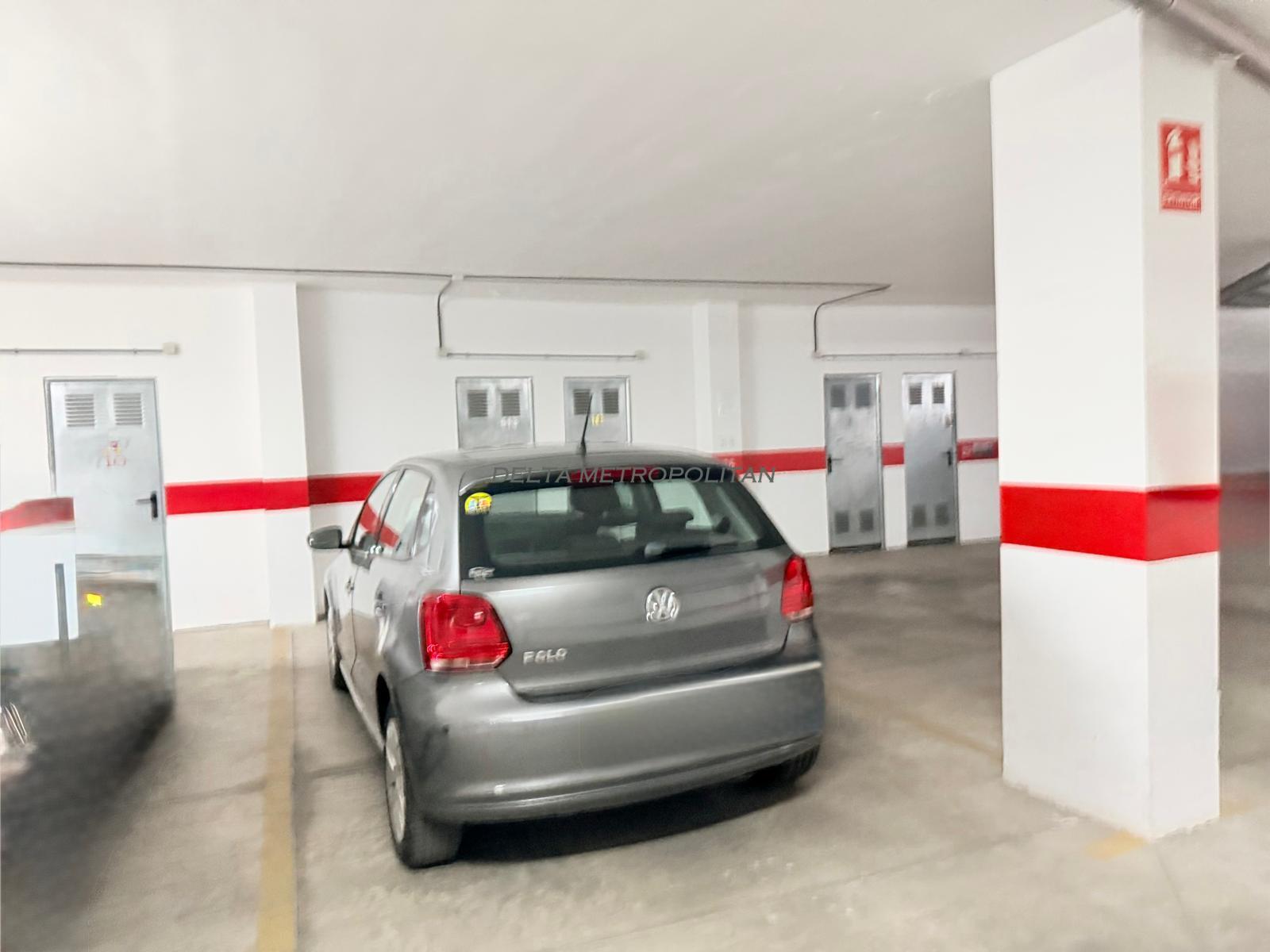 Venta de garaje en San Miguel de Abona