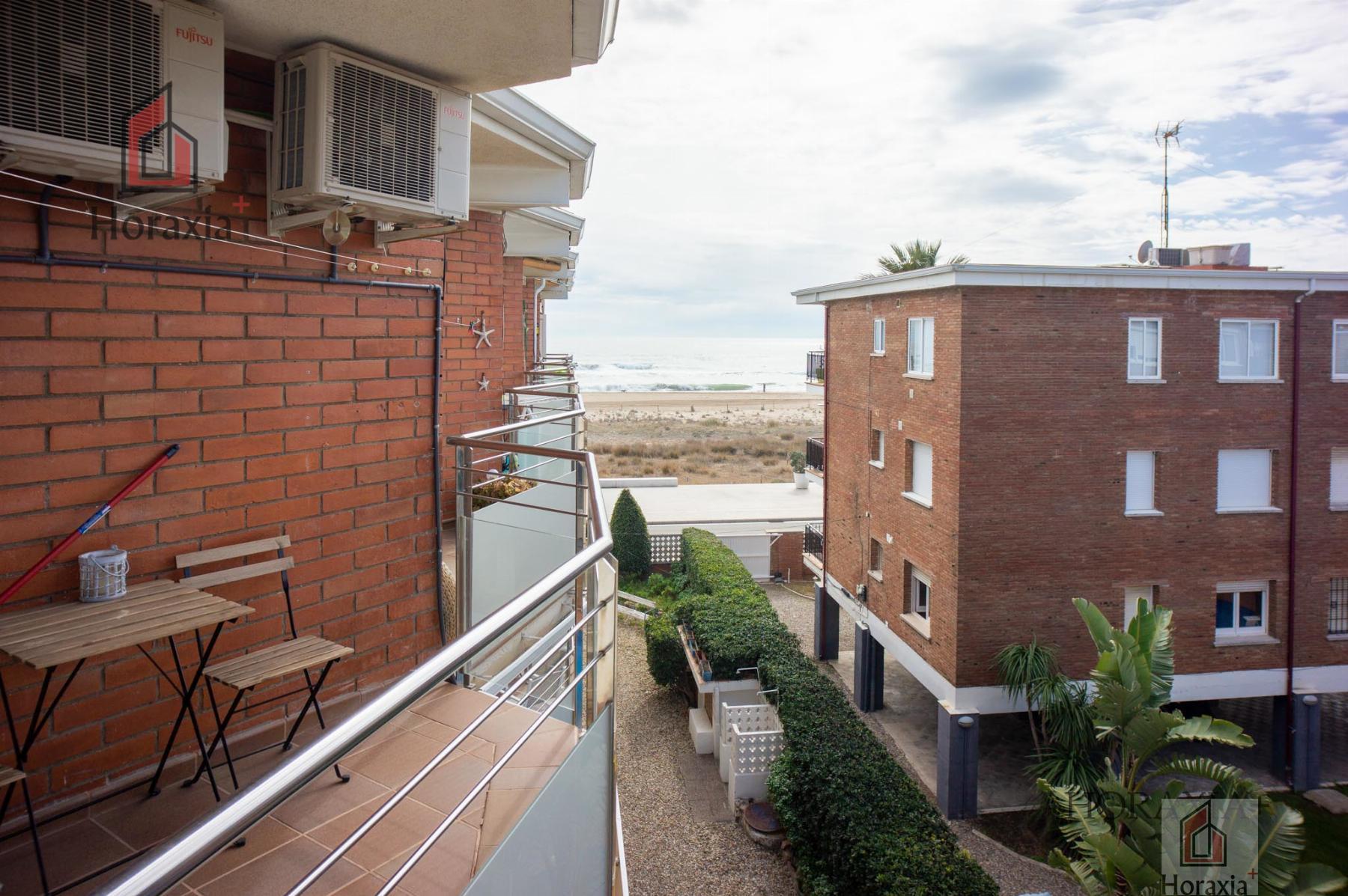 For rent of apartment in Castelldefels