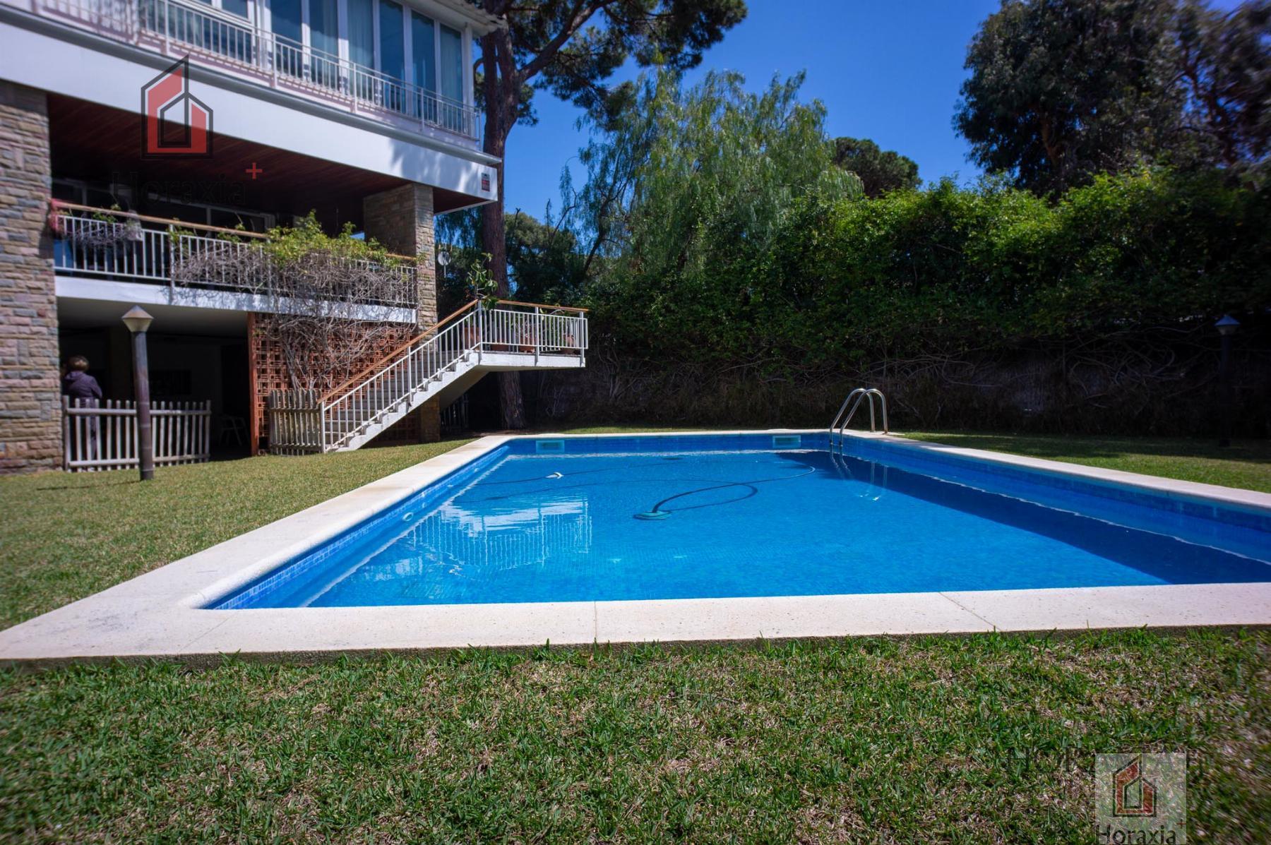 For sale of house in Castelldefels