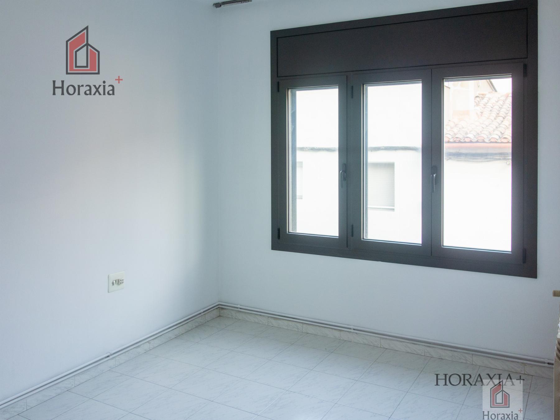 For sale of flat in Sant Vicenç dels Horts