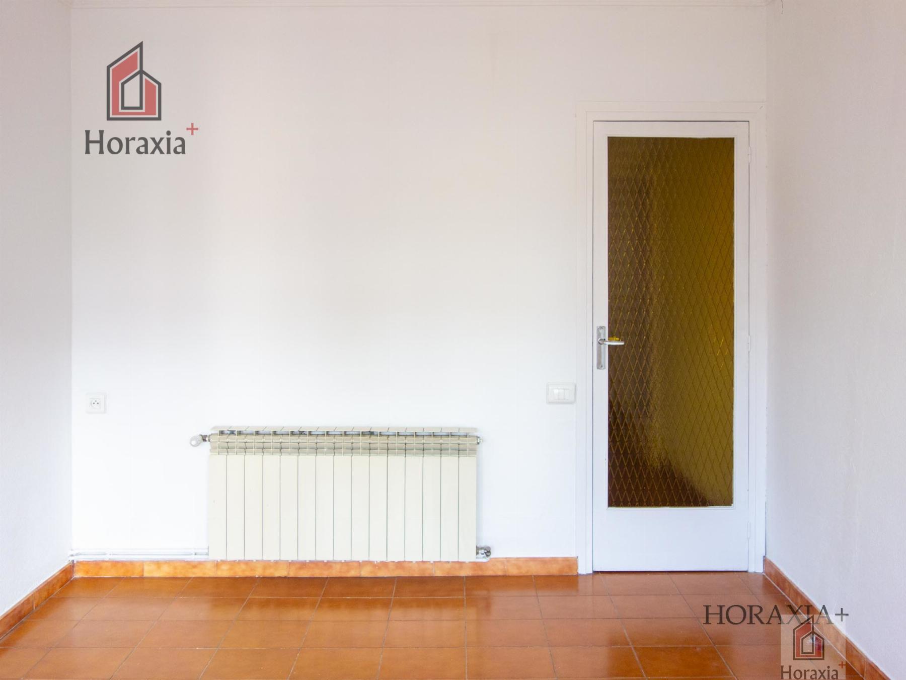 For sale of flat in Sant Vicenç dels Horts