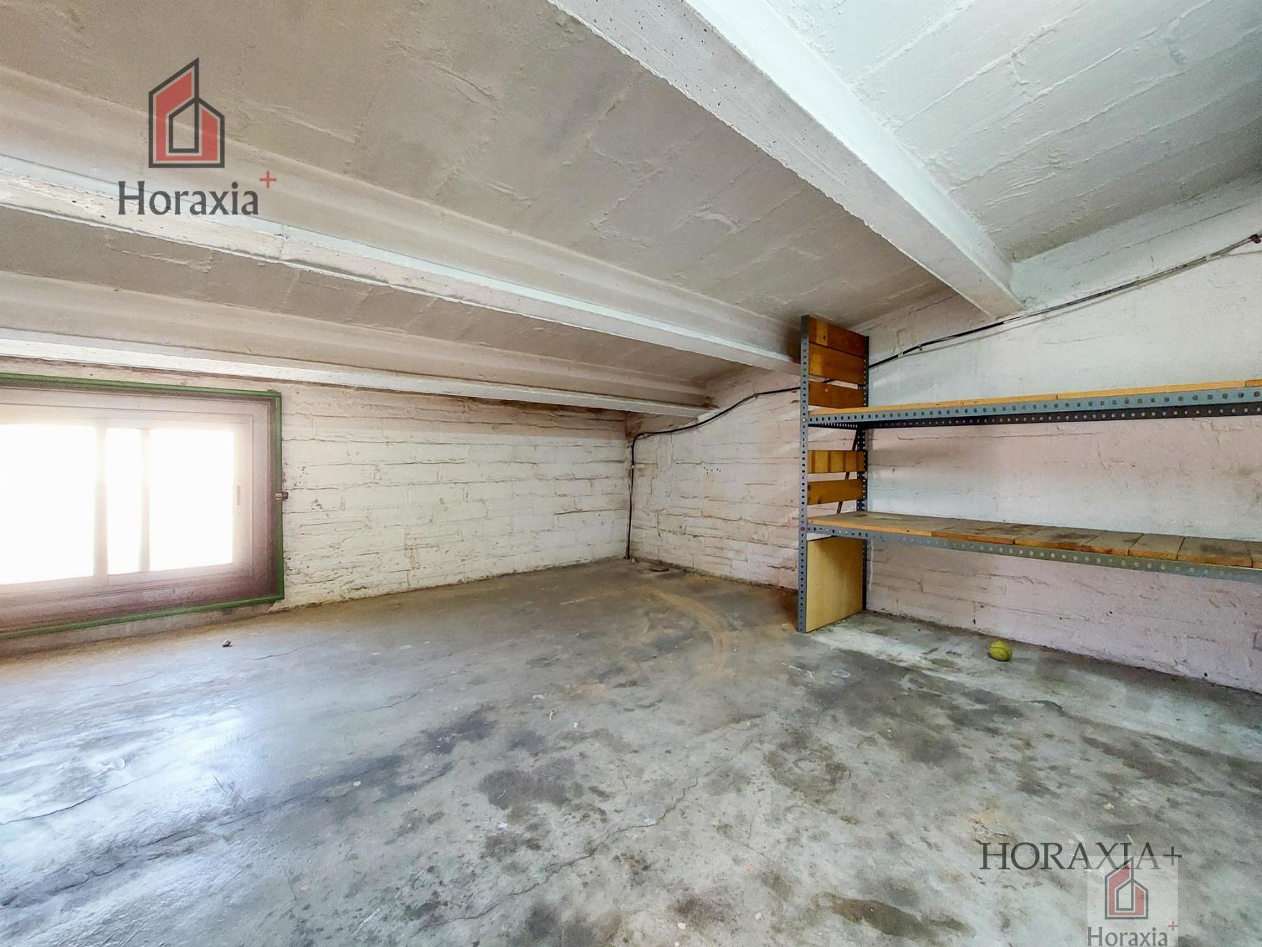 For sale of flat in Sant Vicenç dels Horts