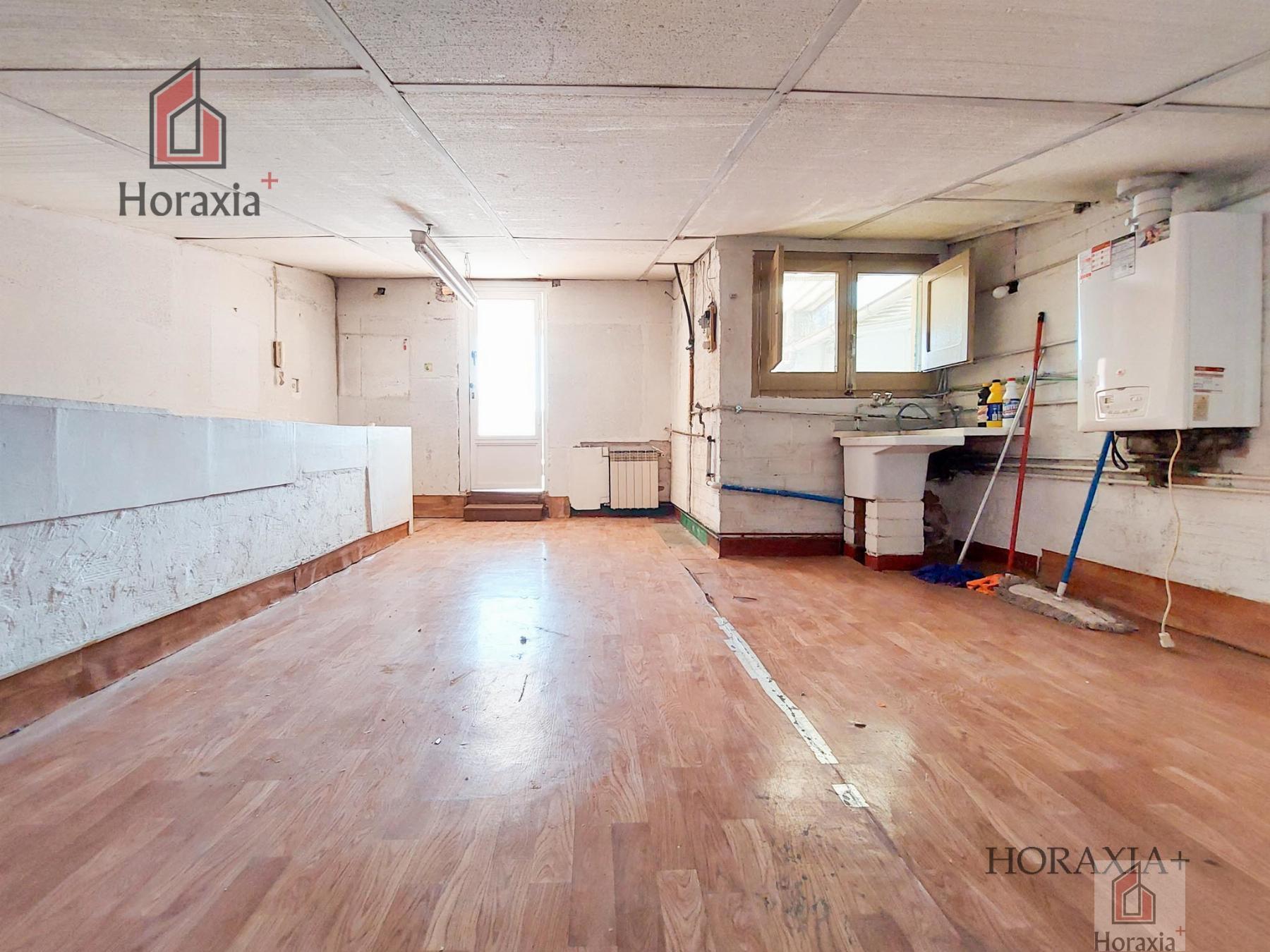 For sale of flat in Sant Vicenç dels Horts