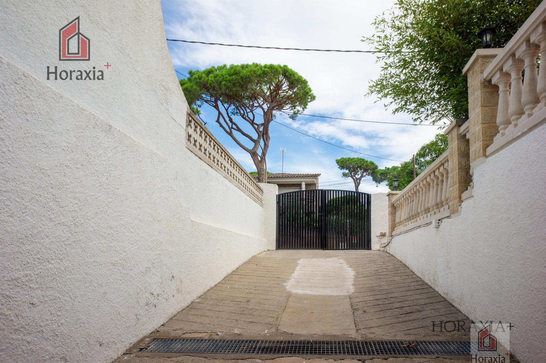 For sale of house in Castelldefels