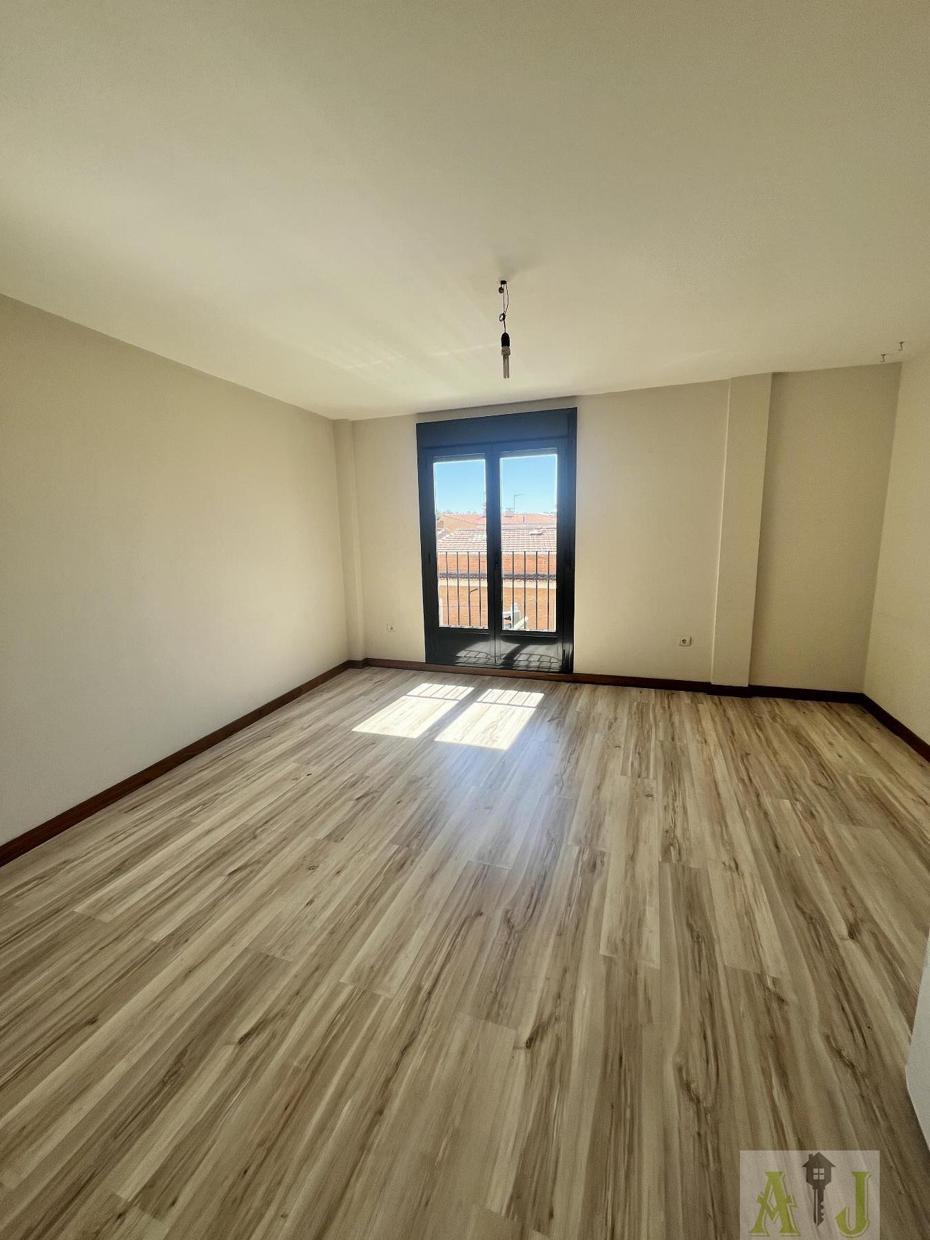 Alquiler de apartamento en Paracuellos de Jarama