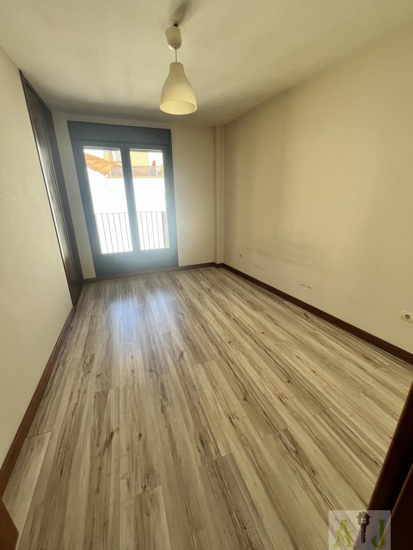 Alquiler de apartamento en Paracuellos de Jarama