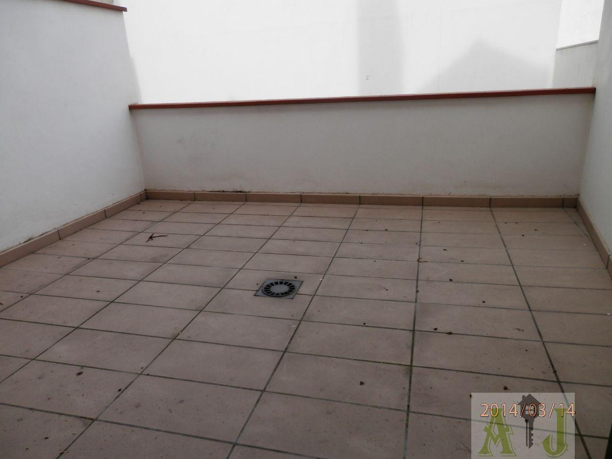 Venta de edificio en Paracuellos de Jarama