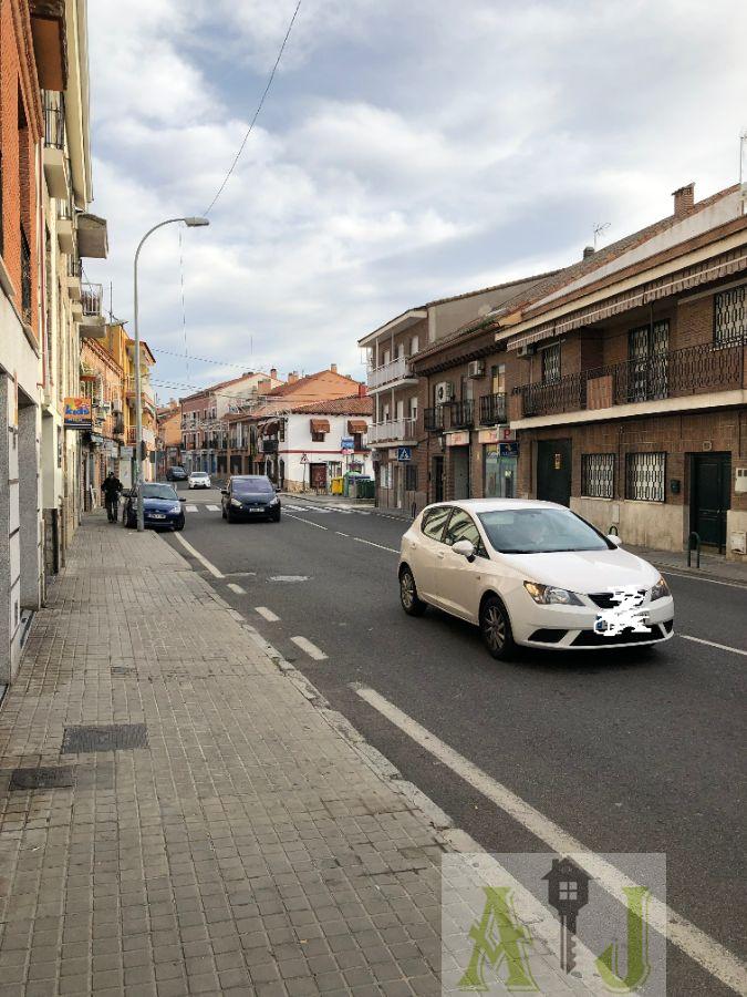 Venta de edificio en Paracuellos de Jarama