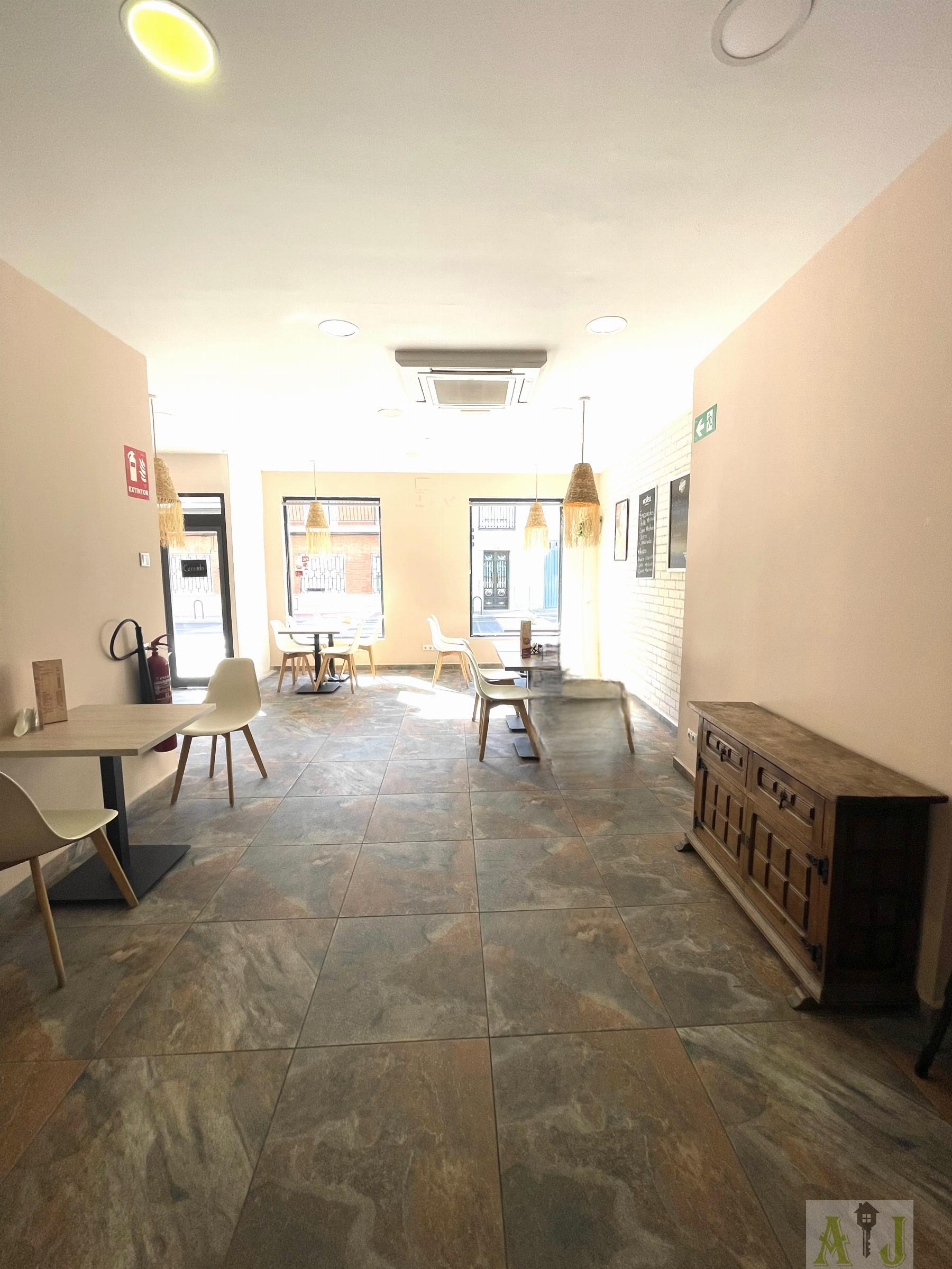 Alquiler de local comercial en Paracuellos de Jarama