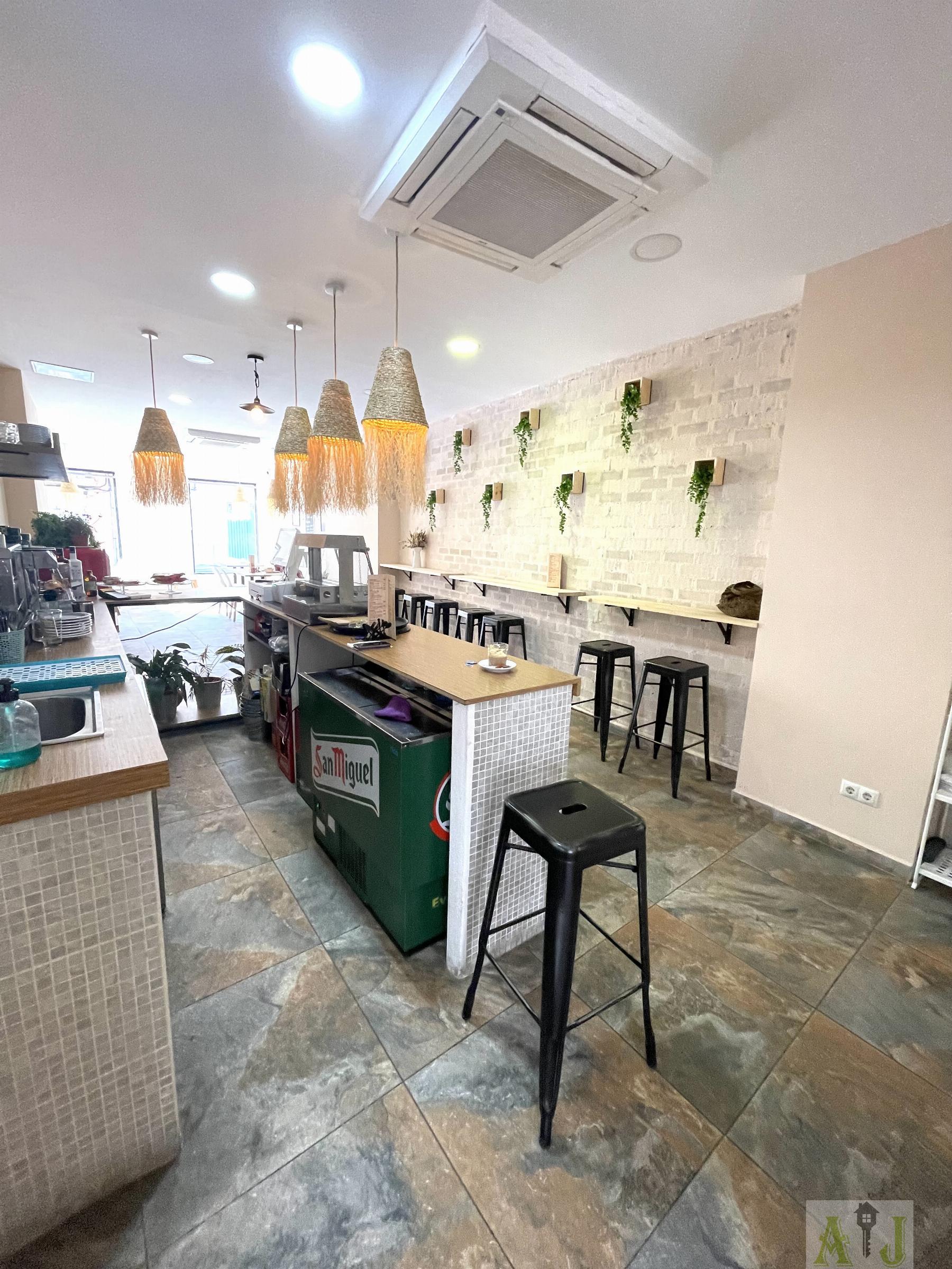 Alquiler de local comercial en Paracuellos de Jarama