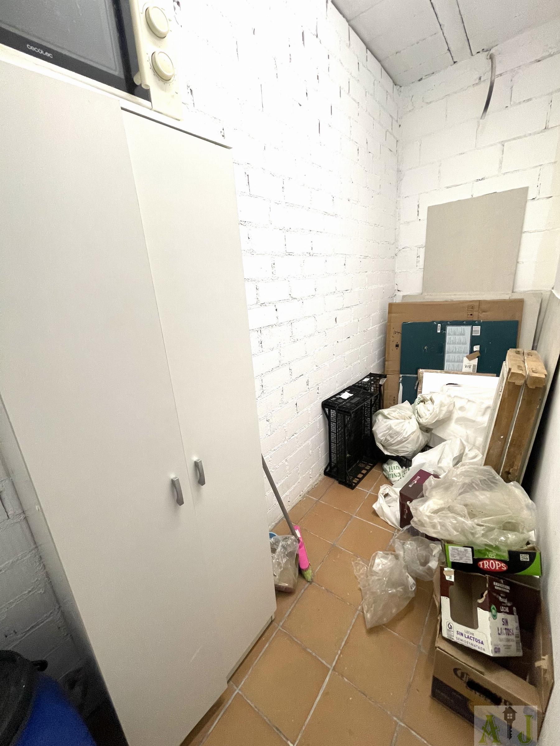 Alquiler de local comercial en Paracuellos de Jarama