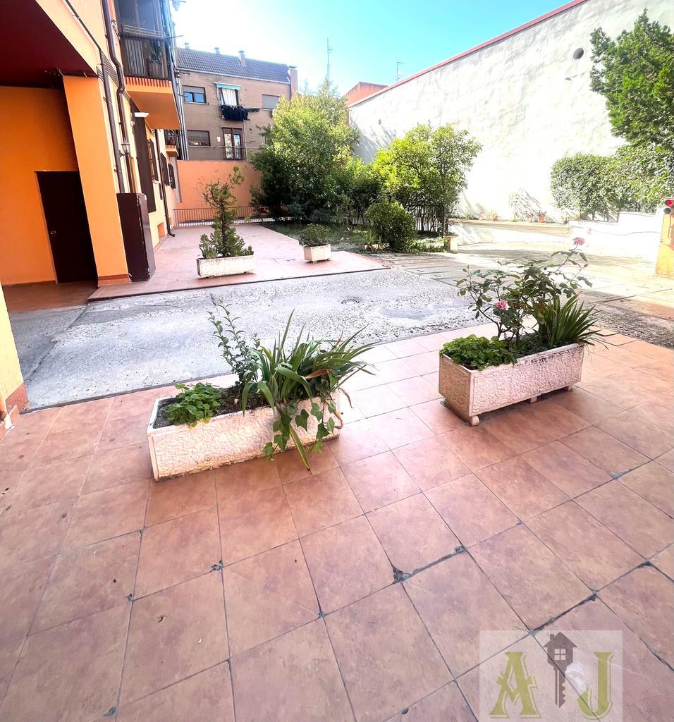 For sale of flat in Madrid