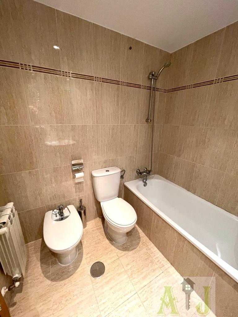 For rent of flat in Paracuellos de Jarama