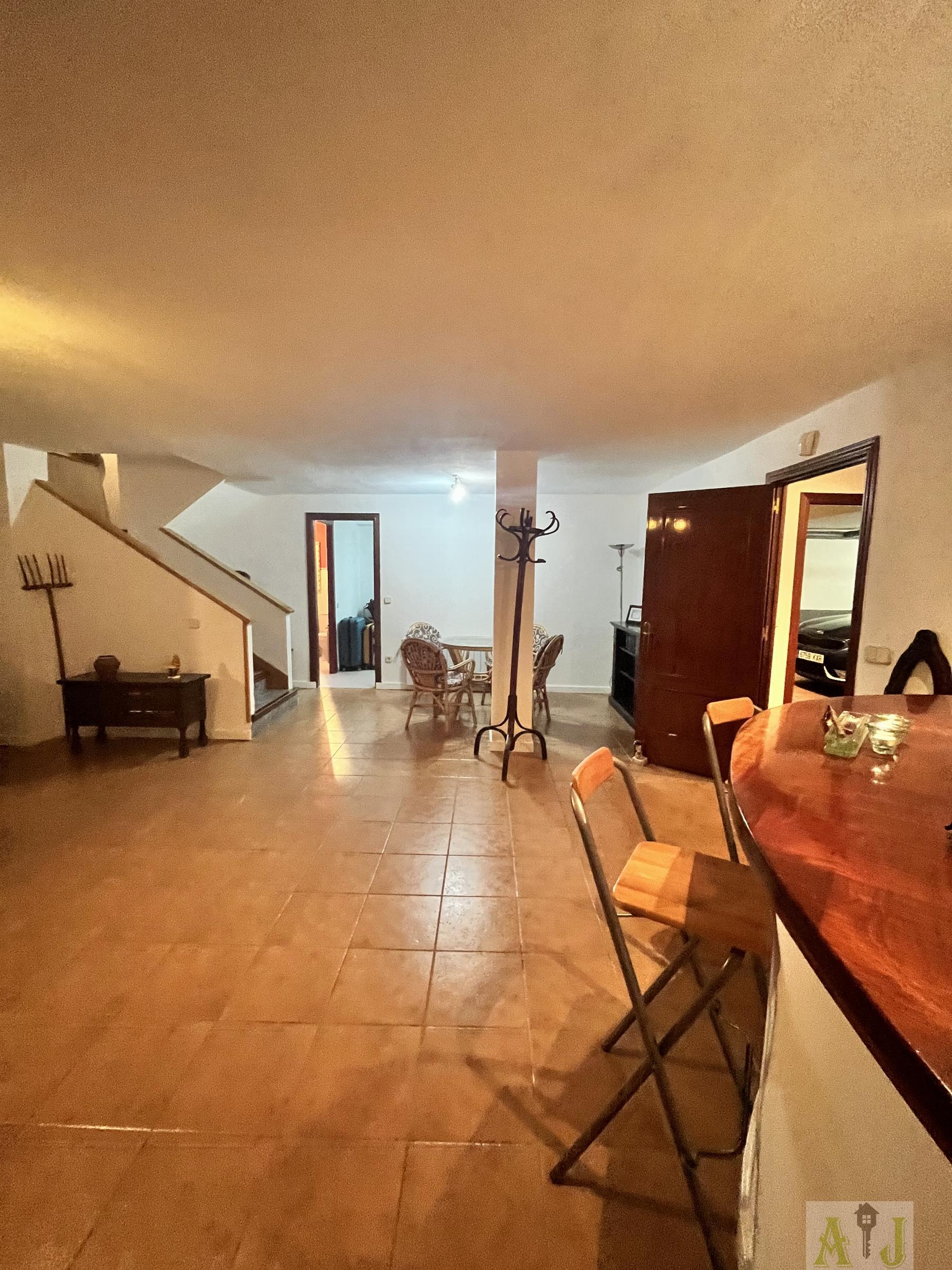For sale of flat in Paracuellos de Jarama