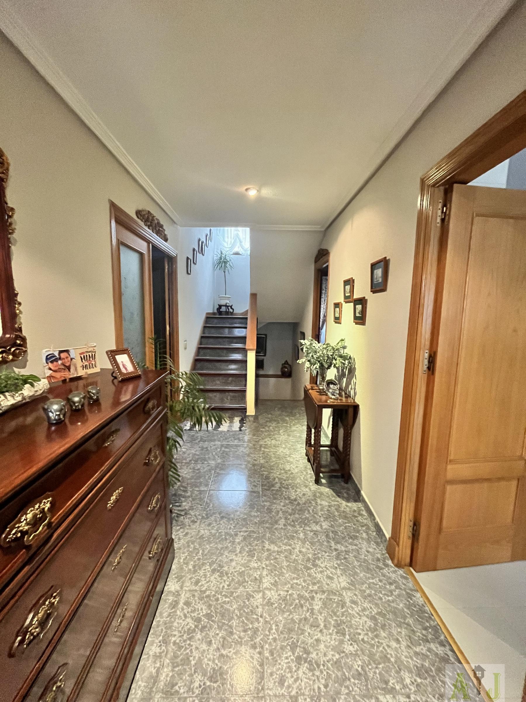 For sale of flat in Paracuellos de Jarama