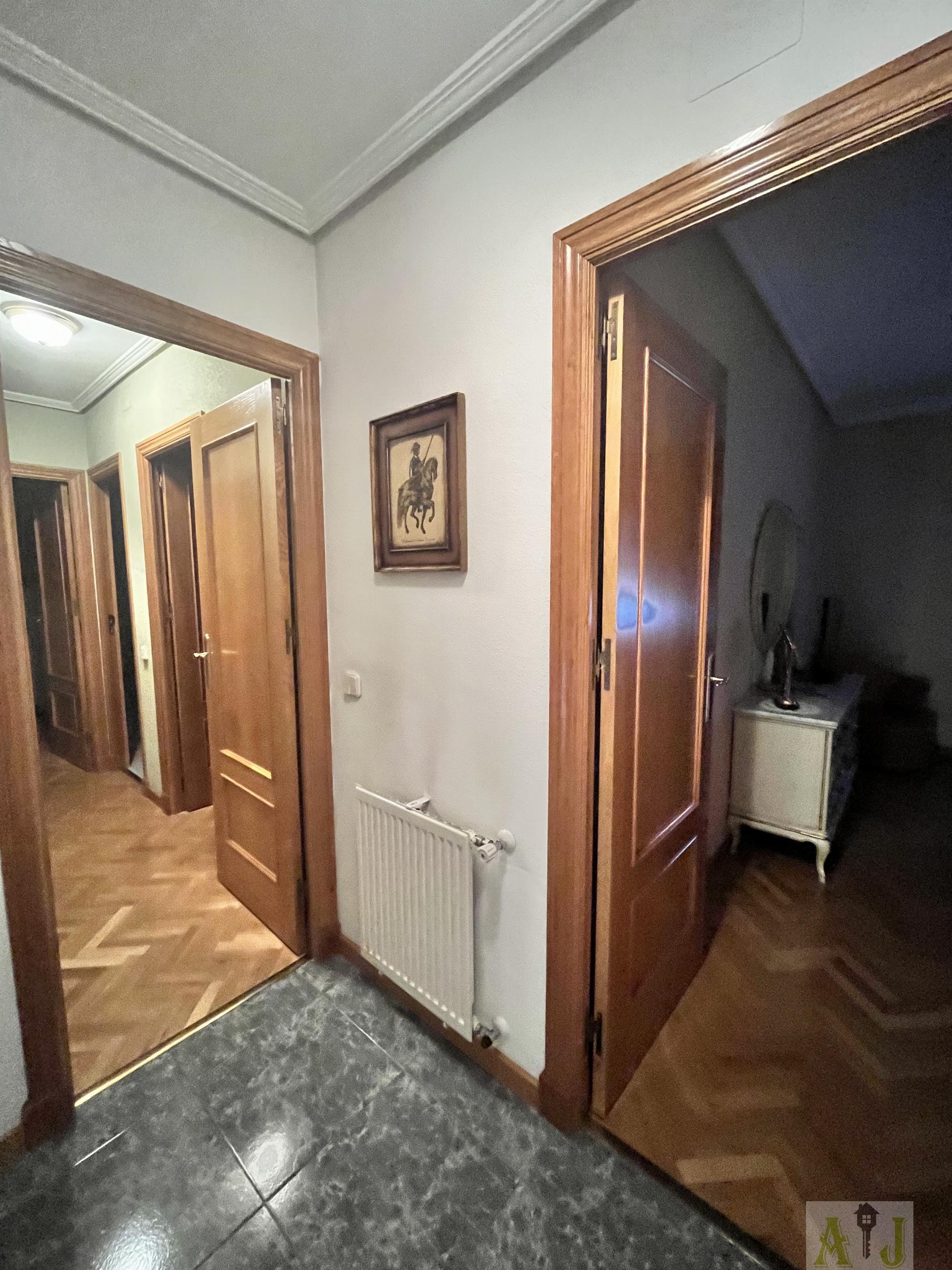 For sale of chalet in Paracuellos de Jarama