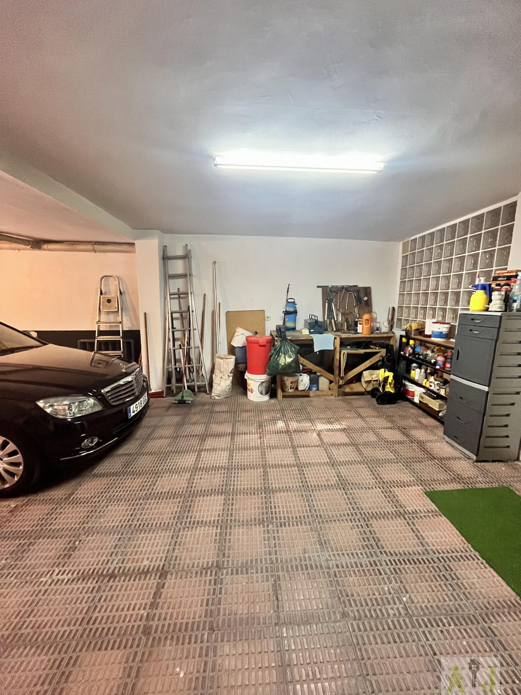 For sale of chalet in Paracuellos de Jarama