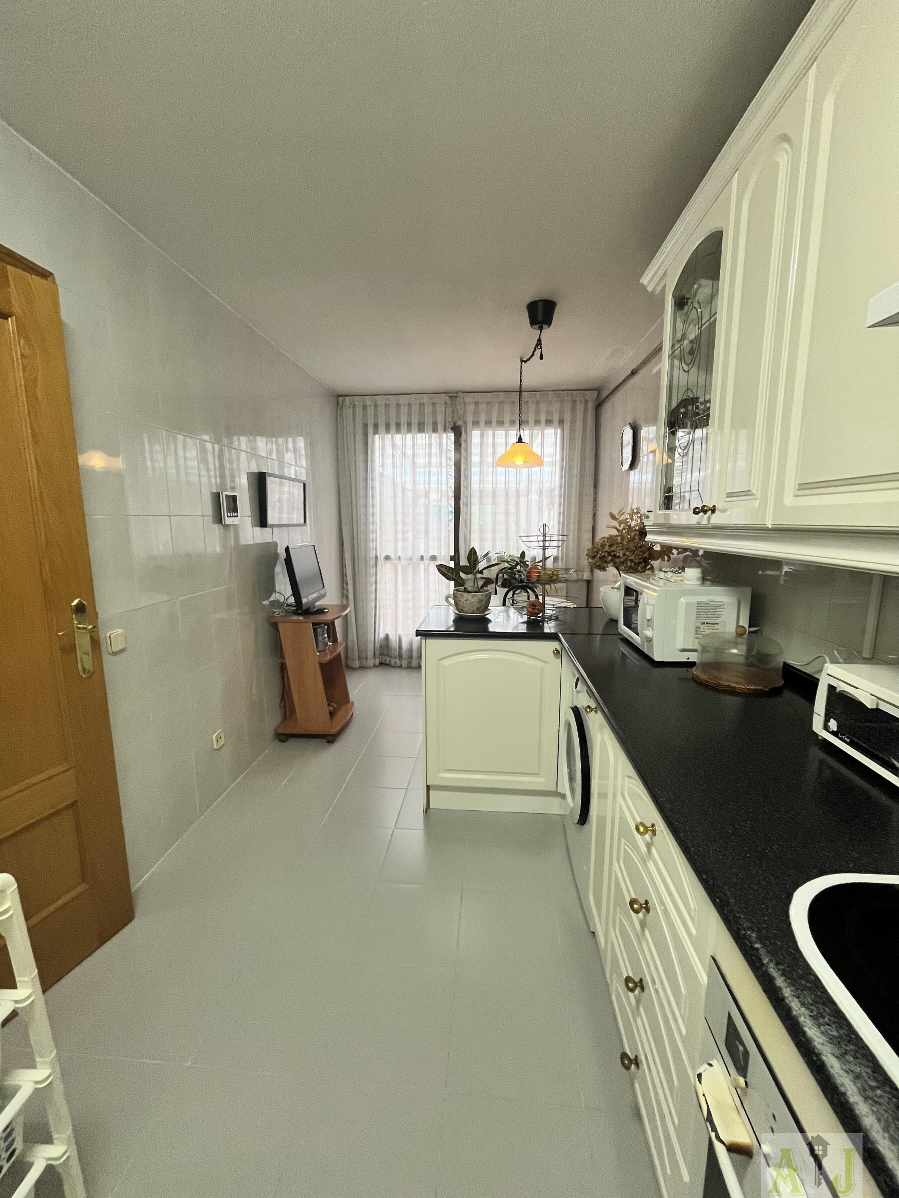 For sale of chalet in Paracuellos de Jarama