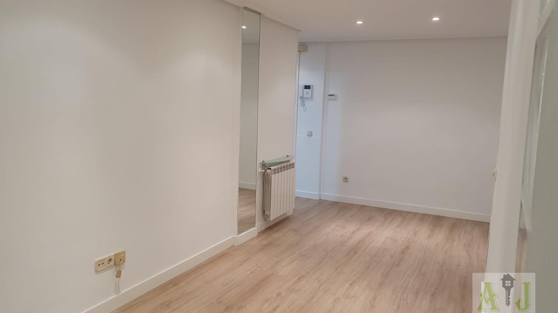 For rent of flat in Madrid