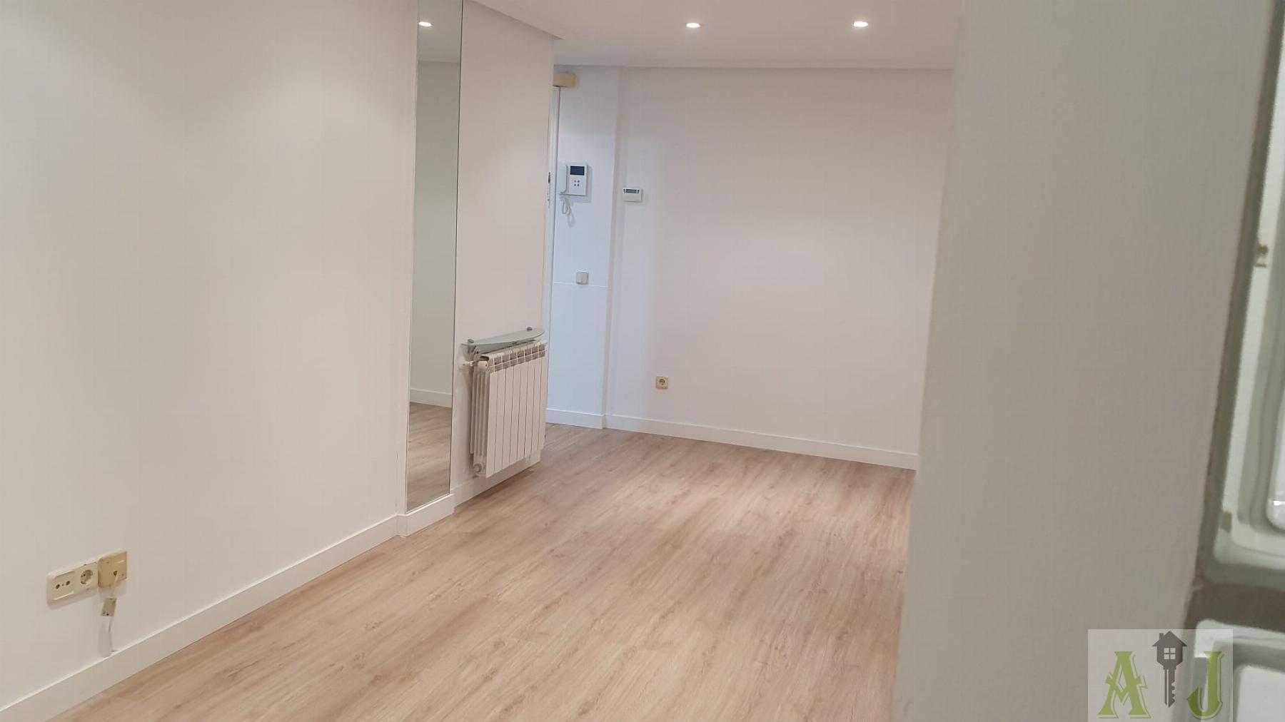 For rent of flat in Madrid
