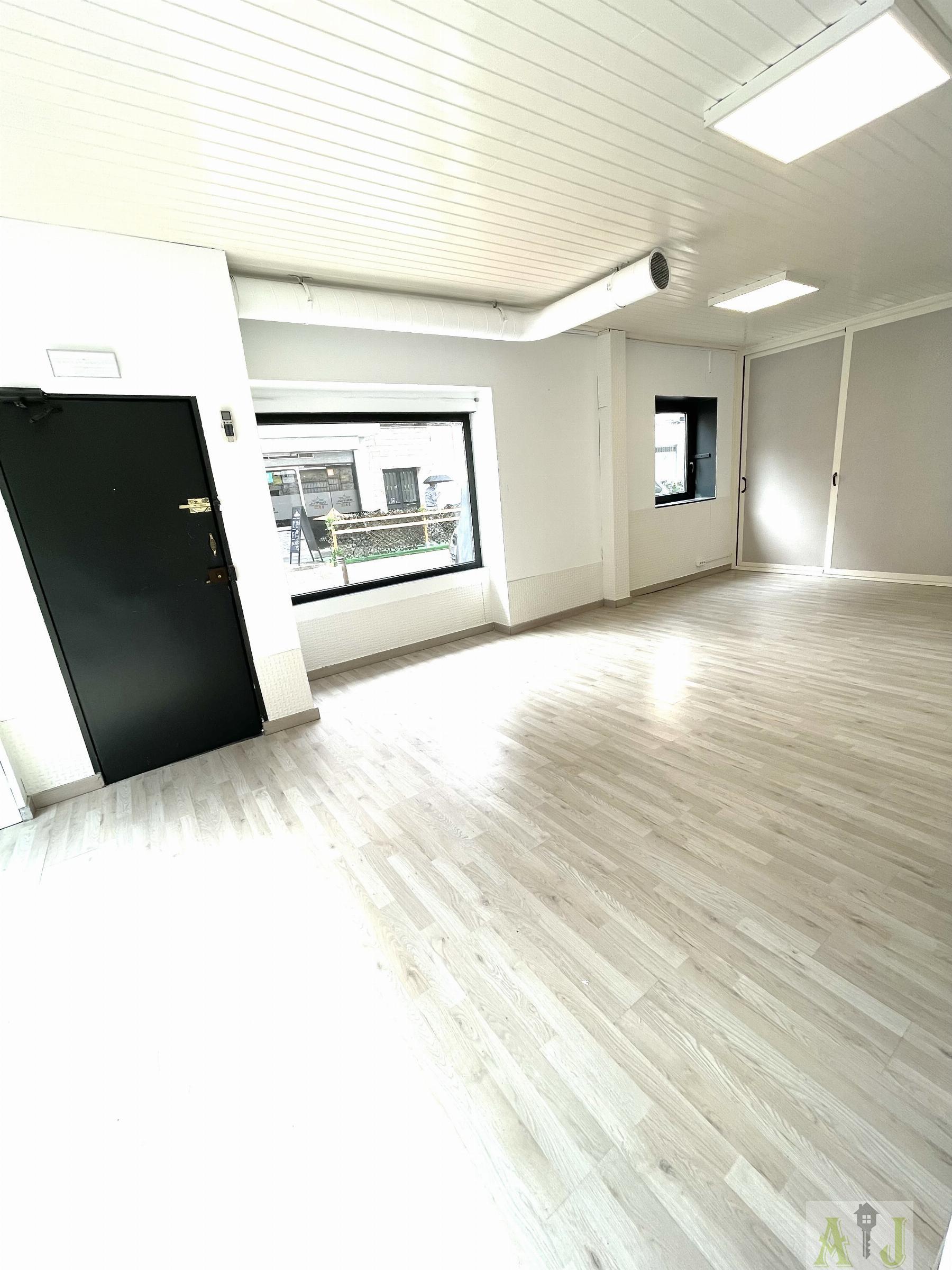 Venta de local comercial en Madrid