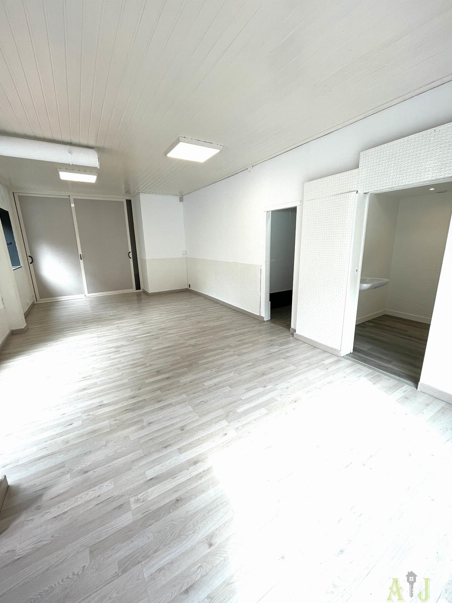 Venta de local comercial en Madrid