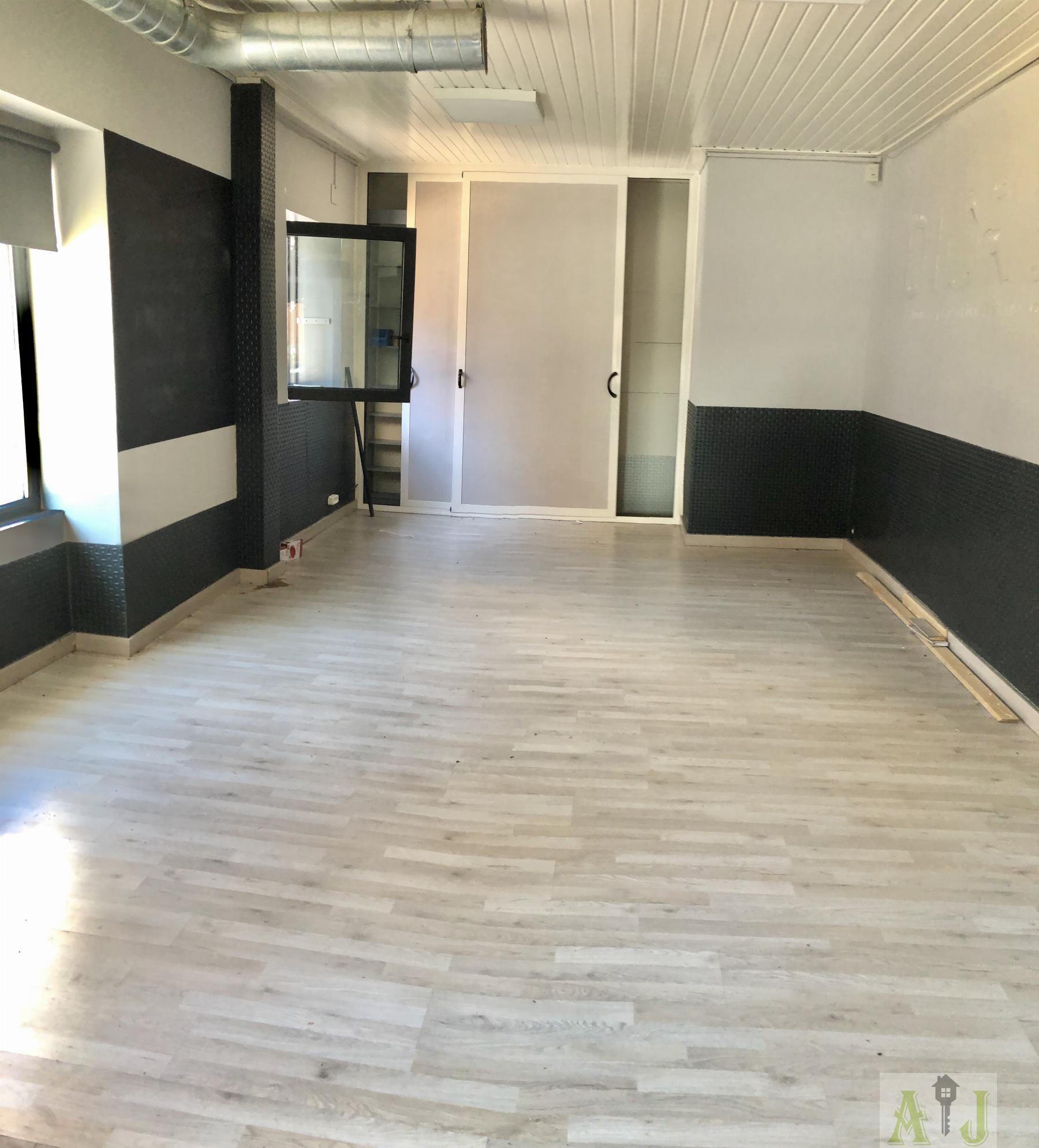 Venta de local comercial en Madrid