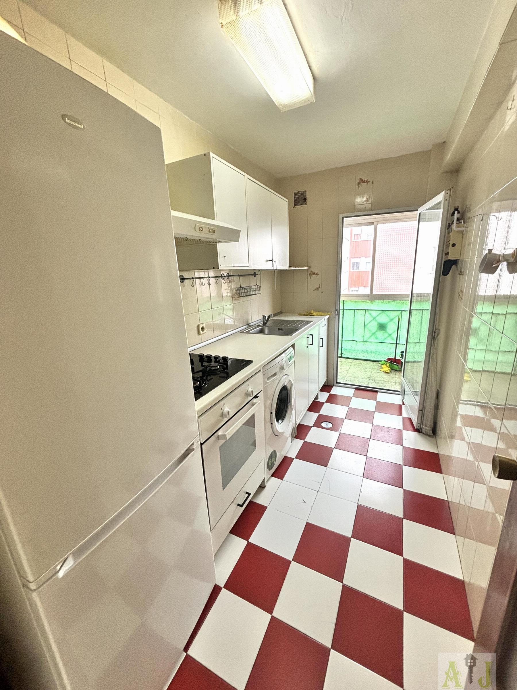 For sale of flat in Madrid