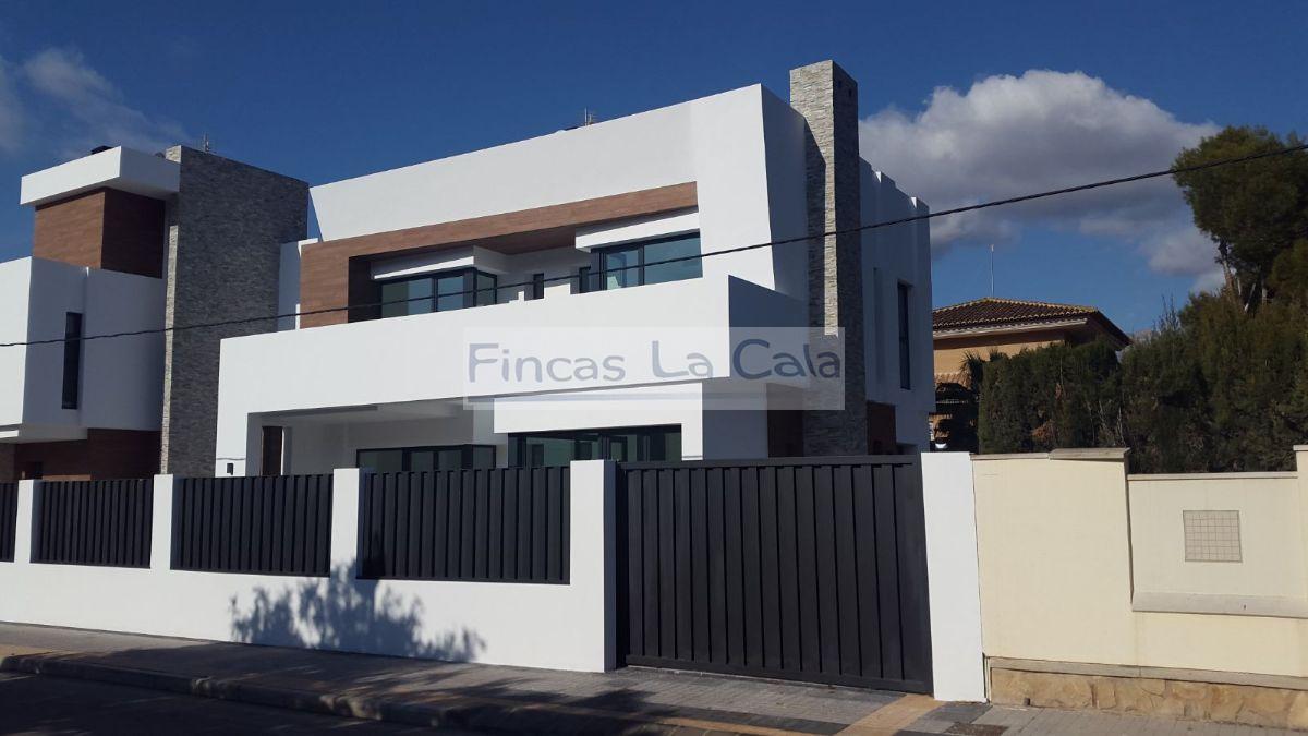 Venta de chalet en Benidorm