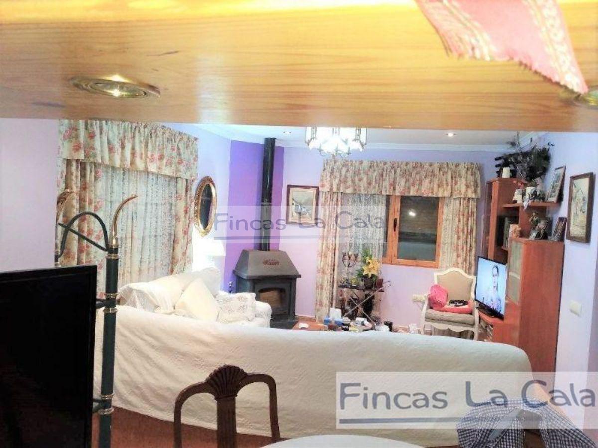 For sale of bungalow in Relleu