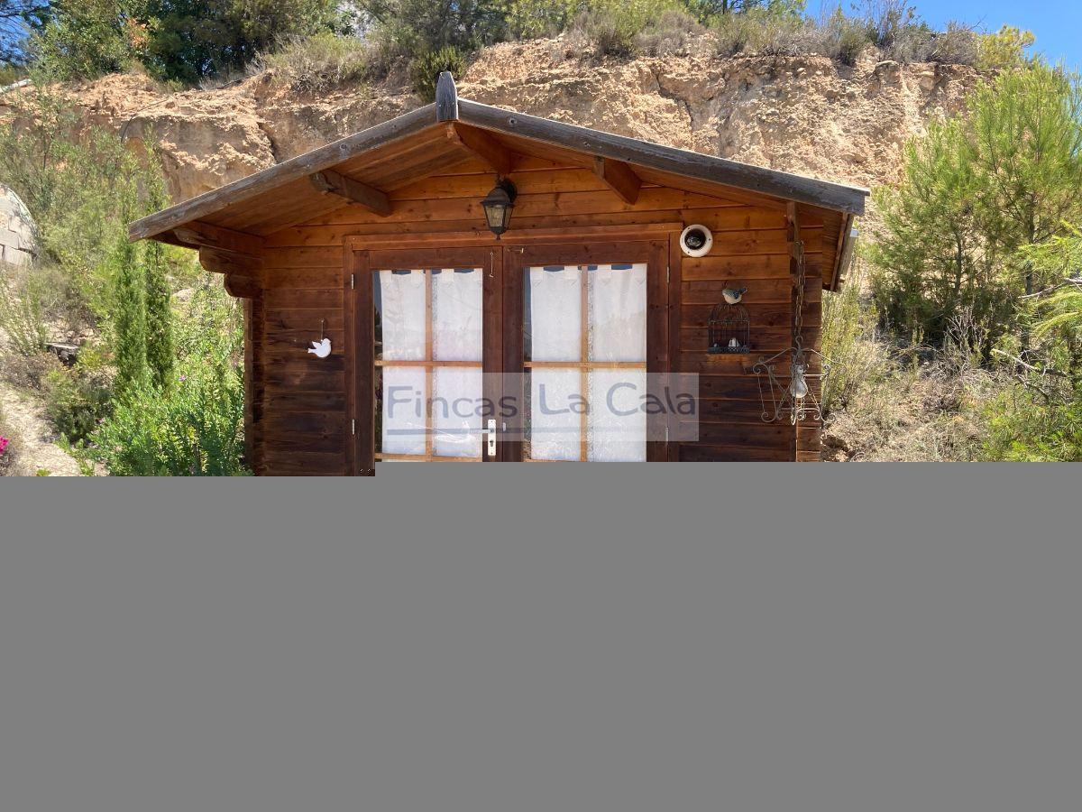 For sale of chalet in Finestrat