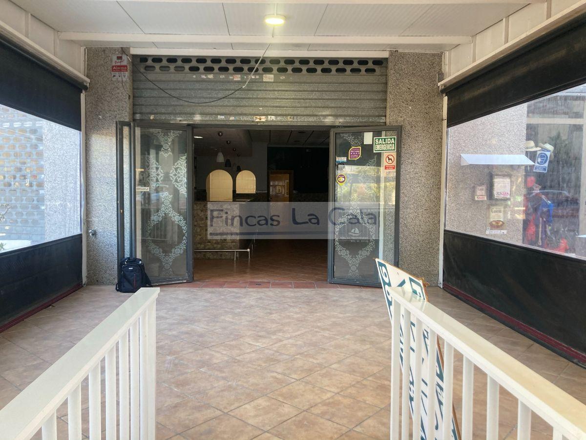 For sale of commercial in Finestrat