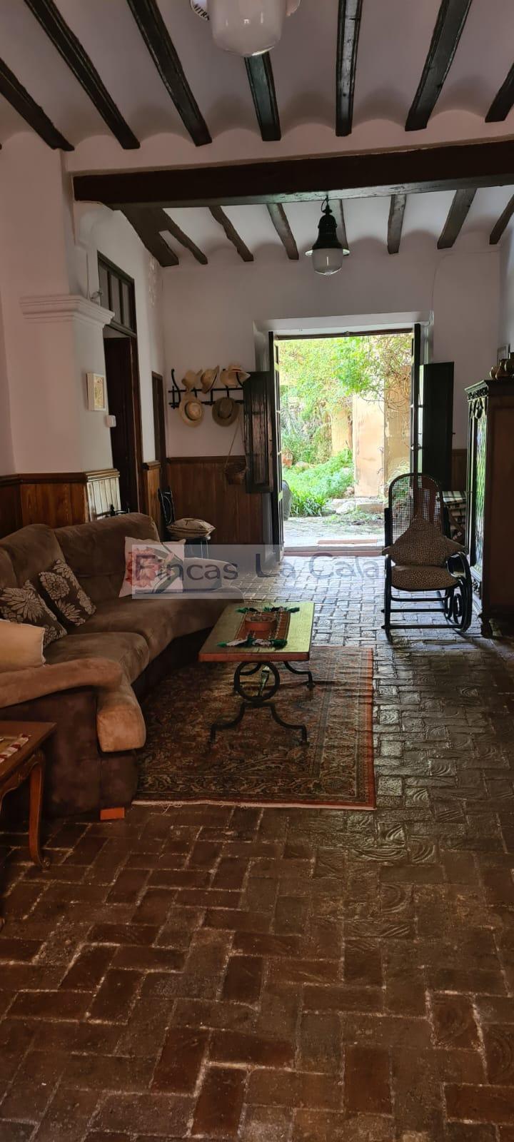 For sale of house in Sella